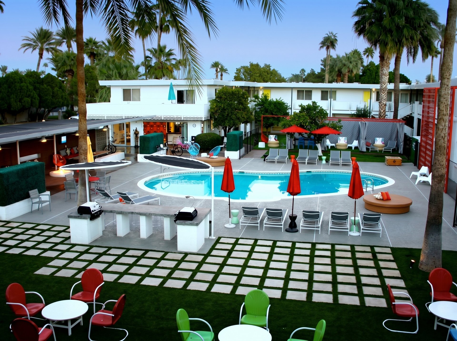 The El Dorado Hotel — mid-century pool courtyard in Old Town Scottsdale